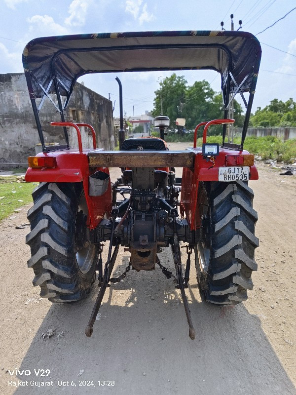 🚜 Massey 1035Di...