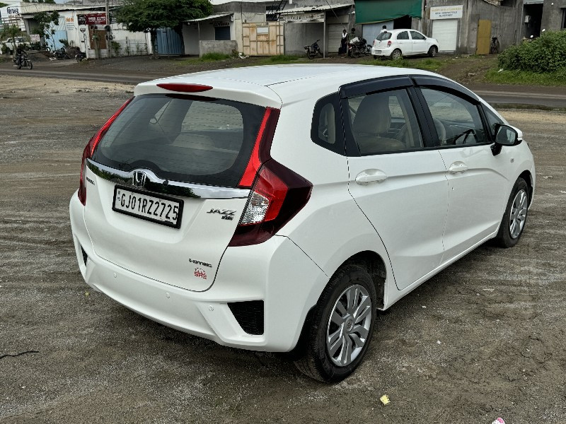 Honda Jazz Dies...