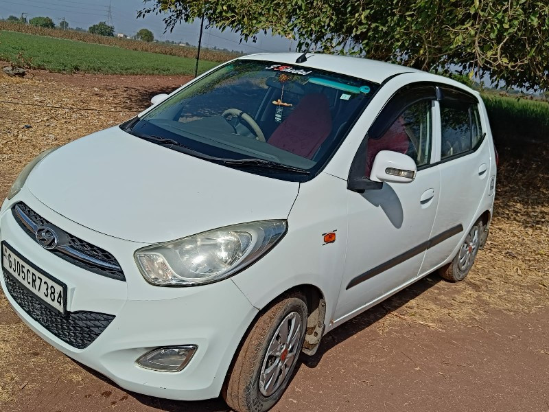 hyundai i10 era