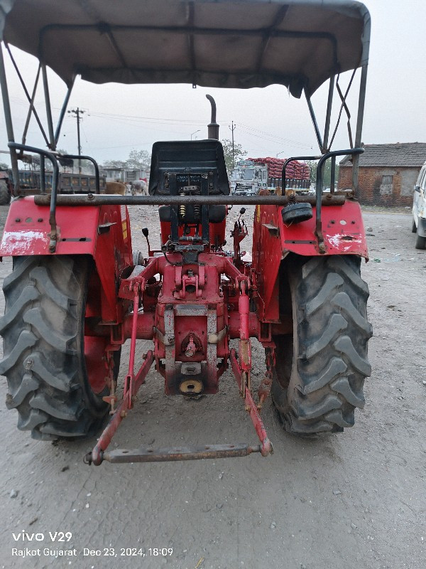 Mahindra 275Di...