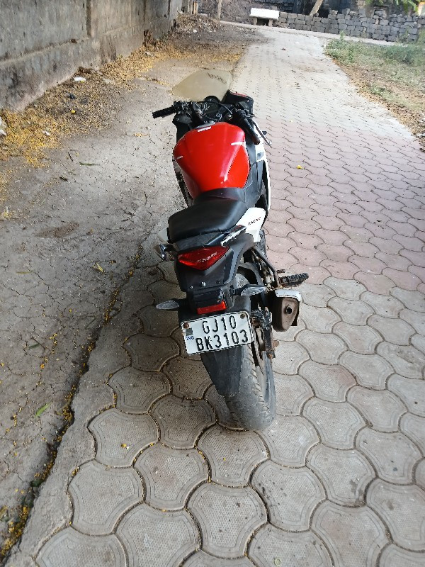 CBR 150r