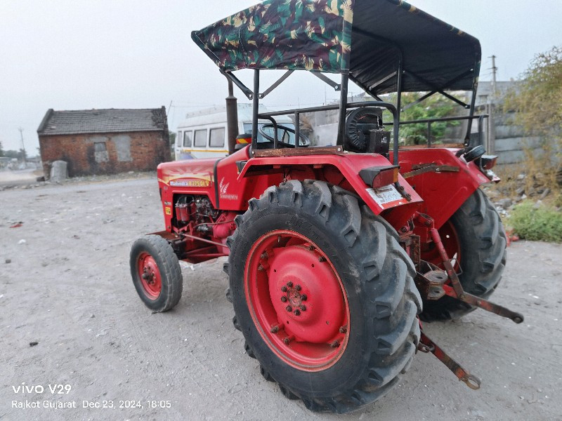 Mahindra 275di...