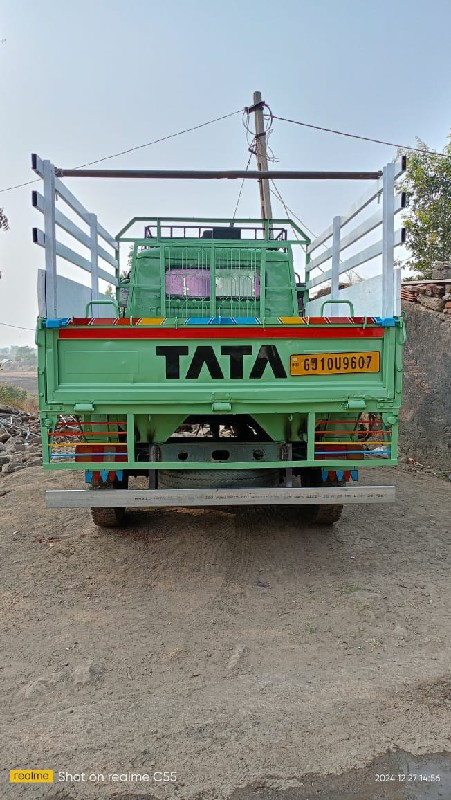 TATA 407