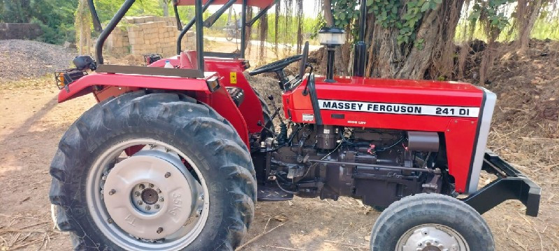 Massey Ferguson...