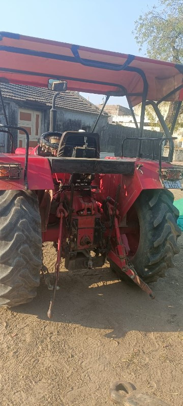 Mahindra 475 ve...