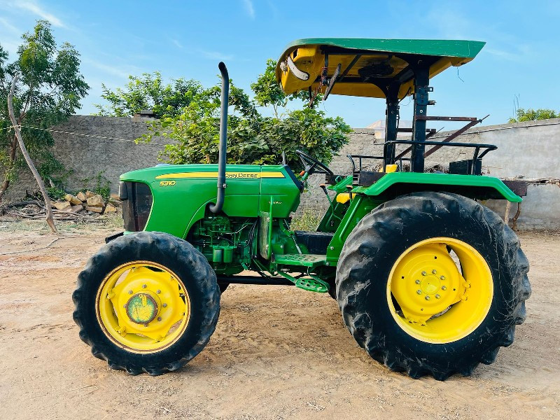 john Deere 5310...