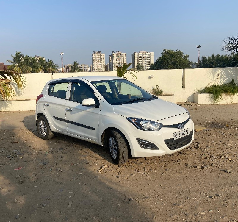 i20 ડીઝલ 2013