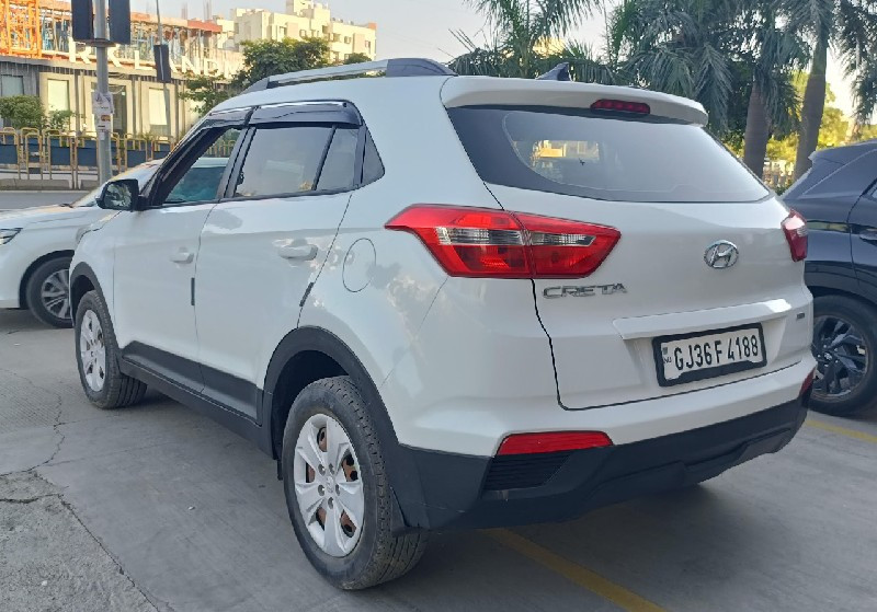 Hyundai creta 2...