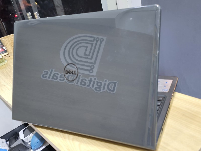 DELL LAPTOP