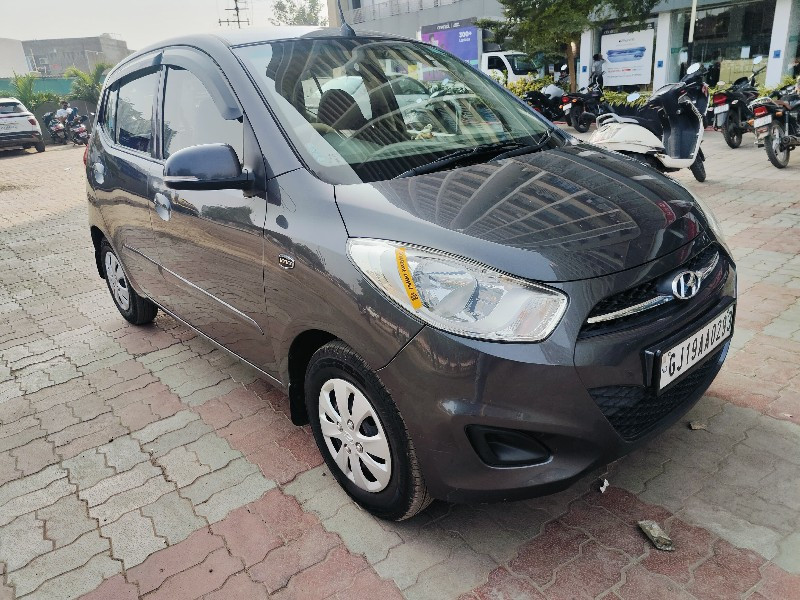 I10 Auto CNG 20...