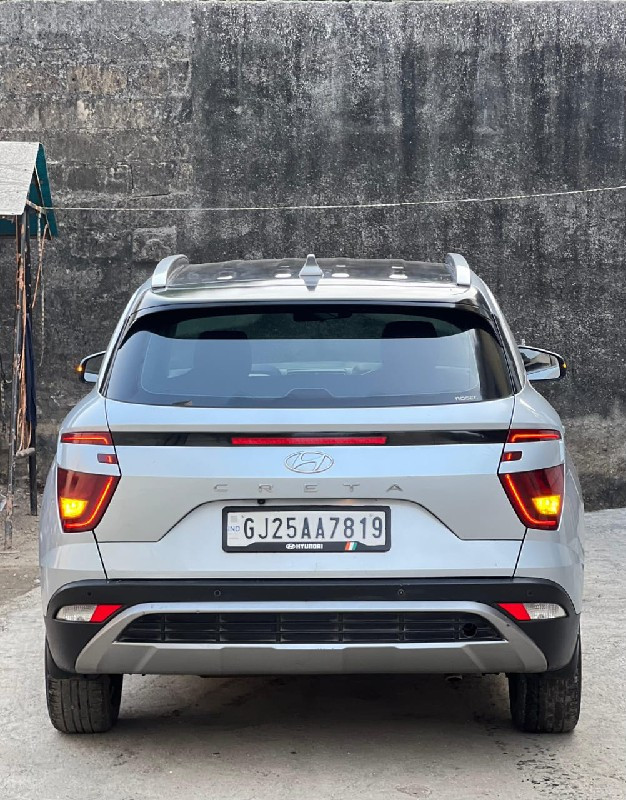 Hyundai Creta 1...