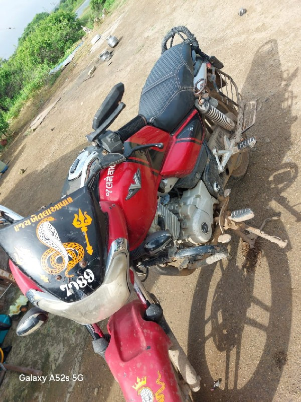 BAJAJ V 15