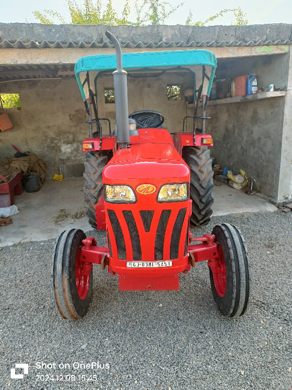 Mahindra 275 di