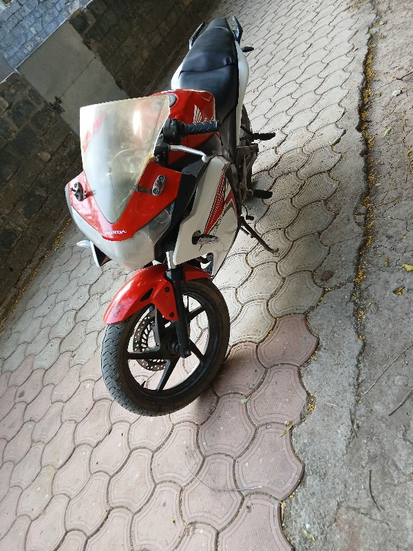 CBR 150r