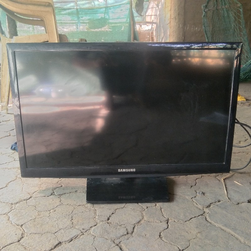 samsung led tv...