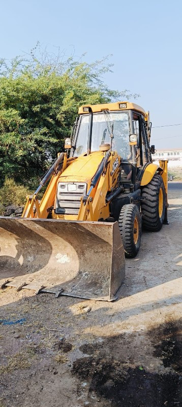 jcb 3dx
modal....