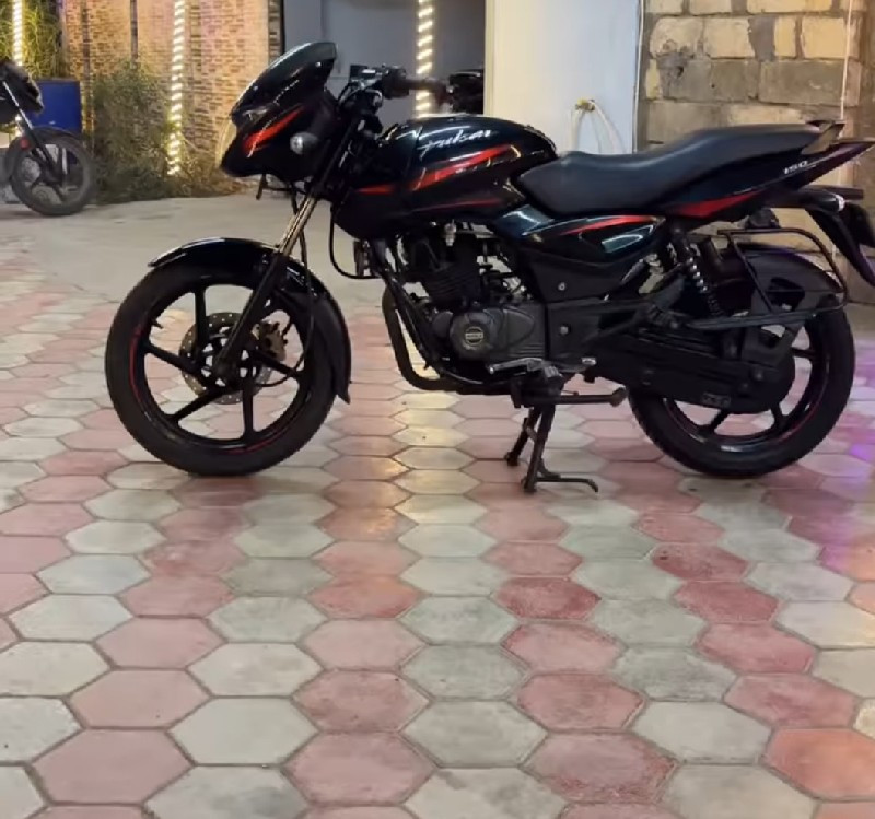 pulsar 150cc વે...