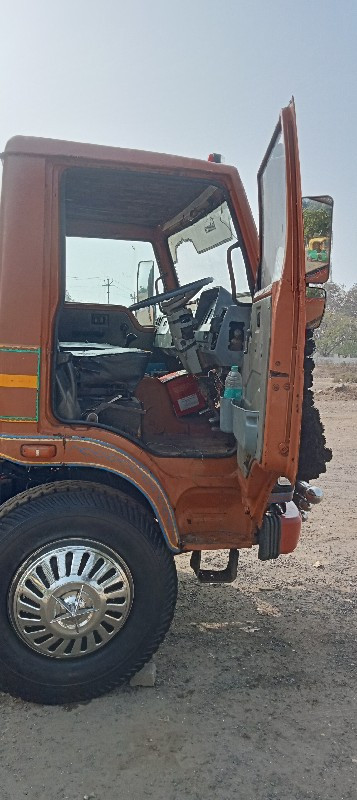 tata 1109 dumpe...