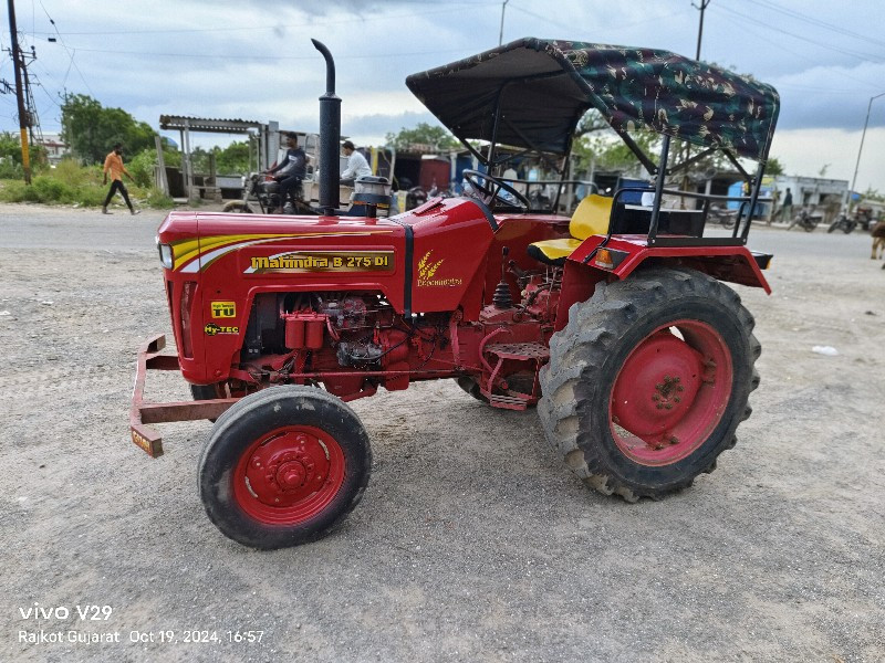 Mahindra 275Di...