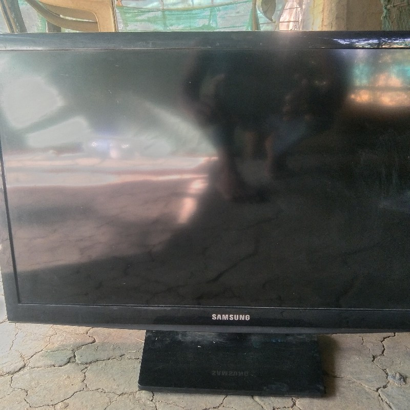 samsung led tv...