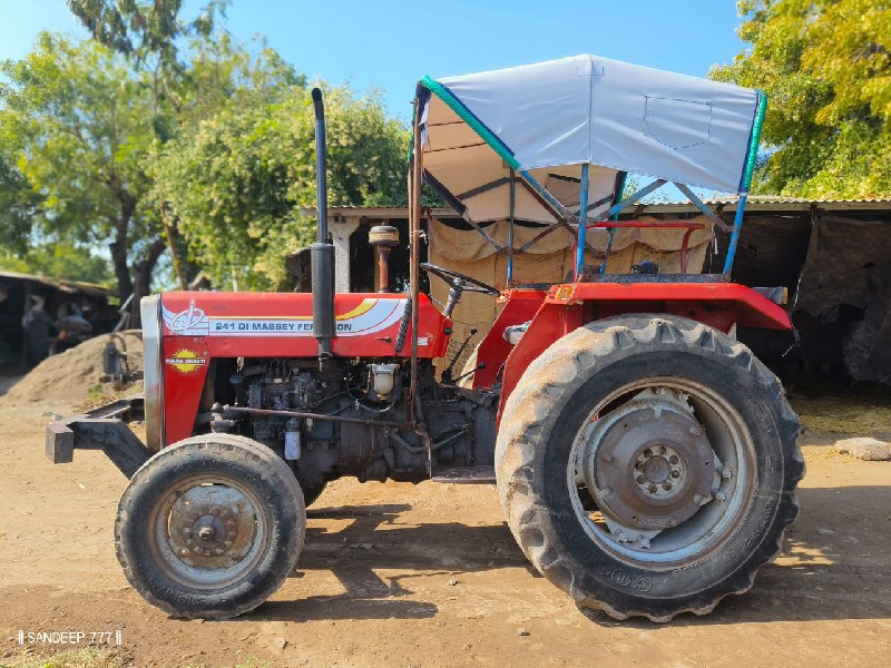 Massey Ferguson