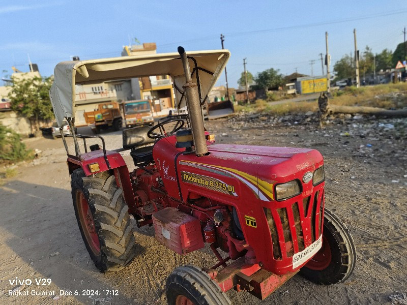 Mahindra 275Di...