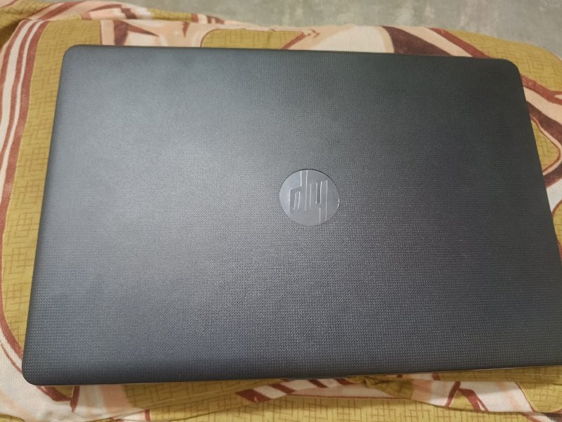 HP 15 i5 7th Ge...