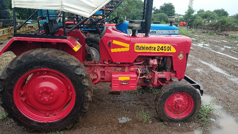 Mahindra 245 di