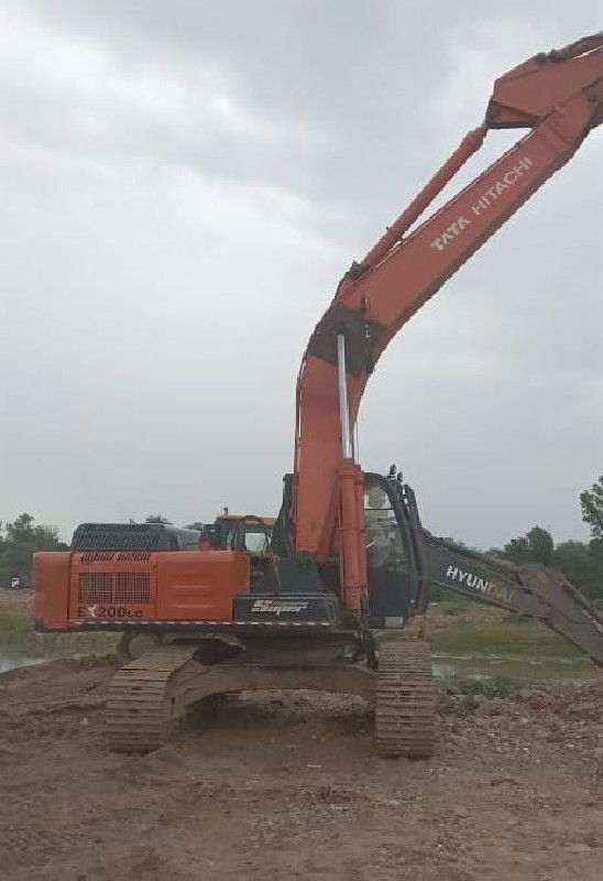 tata hitachi 20...