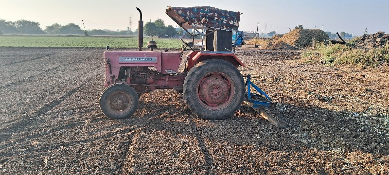 Mahindra 275 di