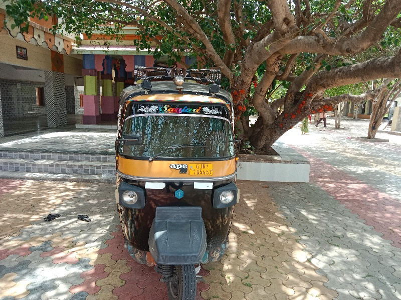 piaggio રીક્ષા