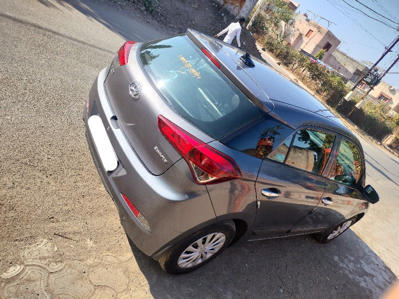 Hyundai i20 1st...