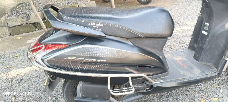 Honda Activa to...