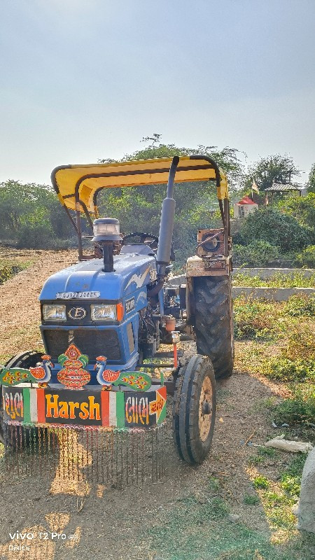 મોડલ ૨૦૧૨ વેચવા...