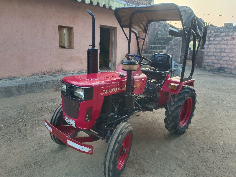 mahindra 215