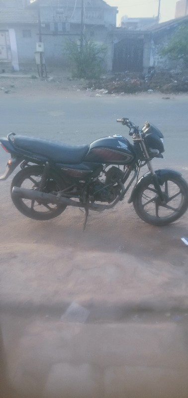 hero honda ડ્રી...