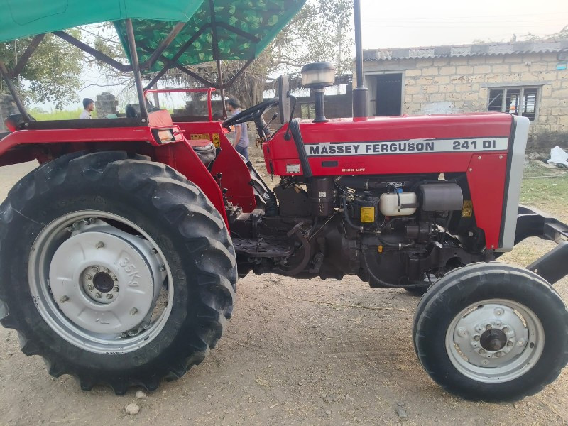 Massey Ferguson...