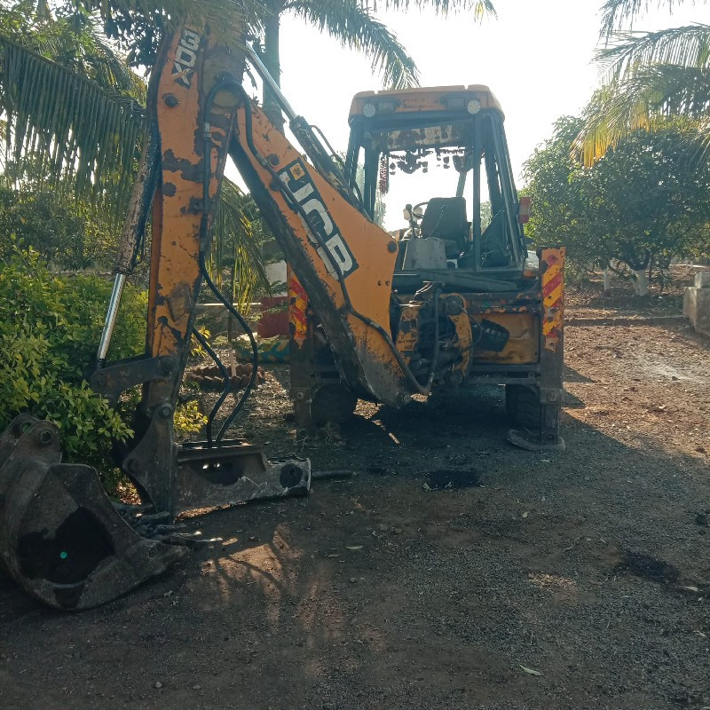 jcb