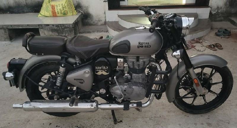 Royal Enfield C...