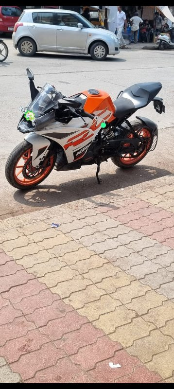 KTM 125 cc 2021...