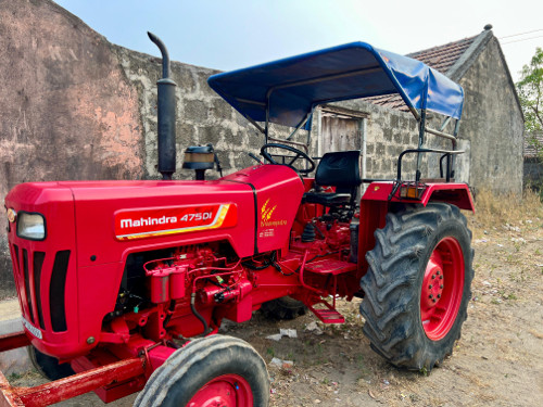 Mahindra 475