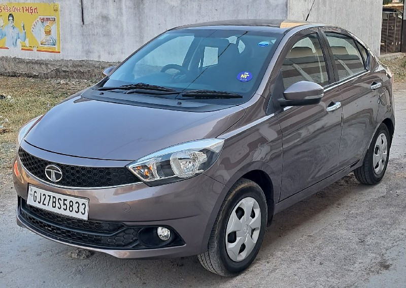 Tata Tigor Xt (...