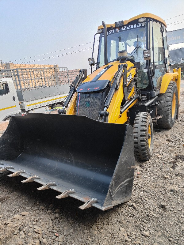 jcb 3Dx 2019