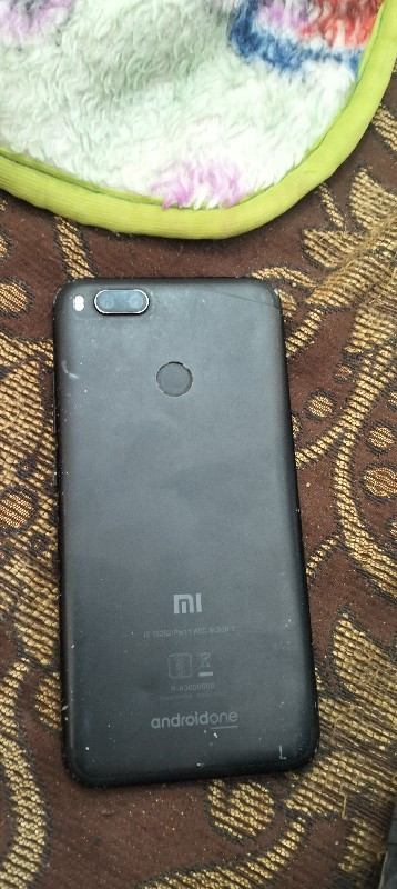 realme 5 Redmi...