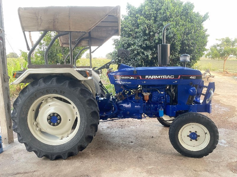 FARMTRAC 42 વેચ...