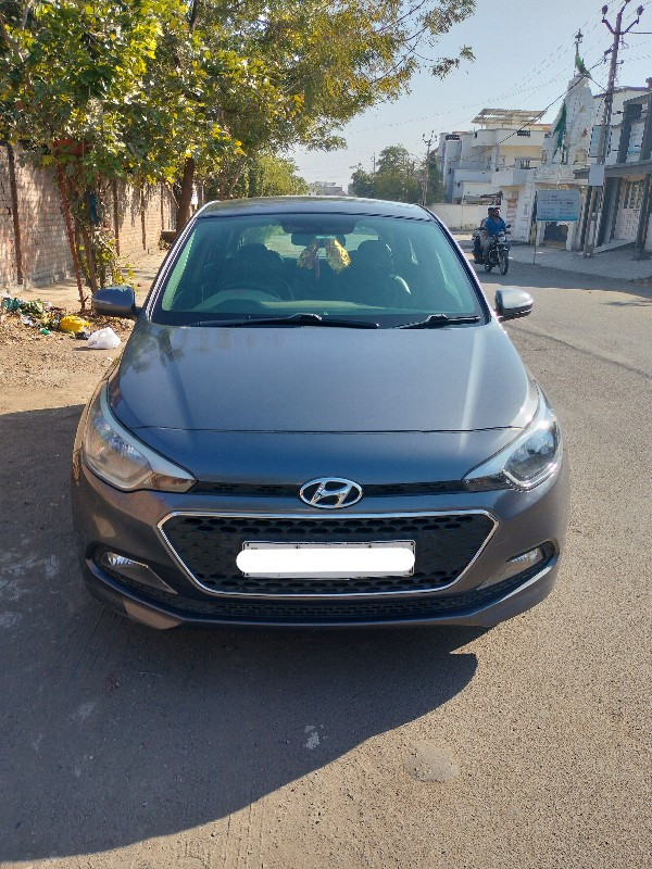 Hyundai i20 1st...