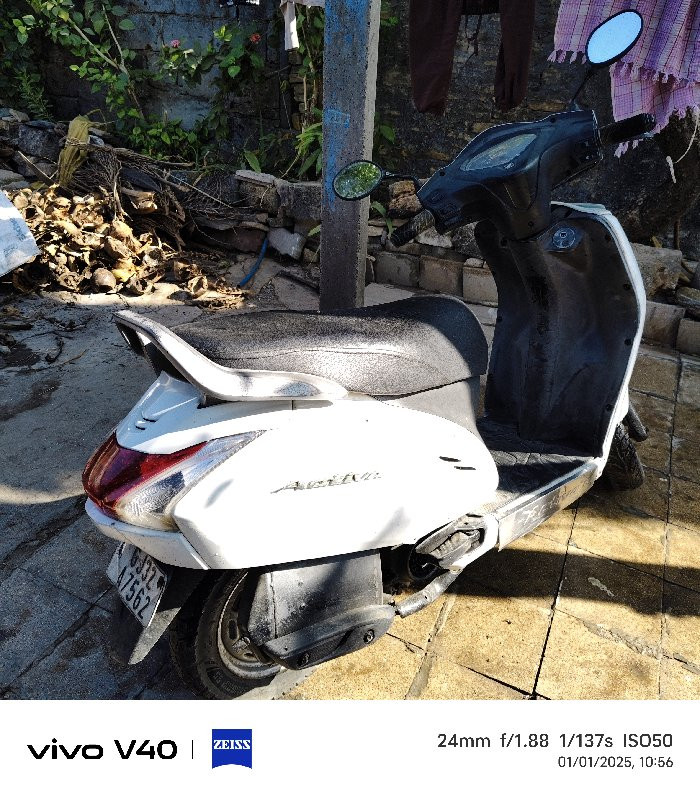 Honda Activa mo...