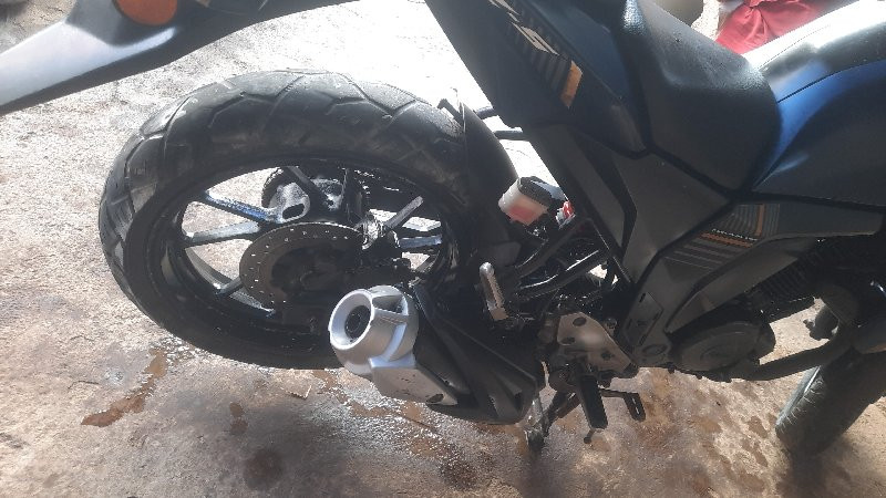 Yamaha fz v2 Du...