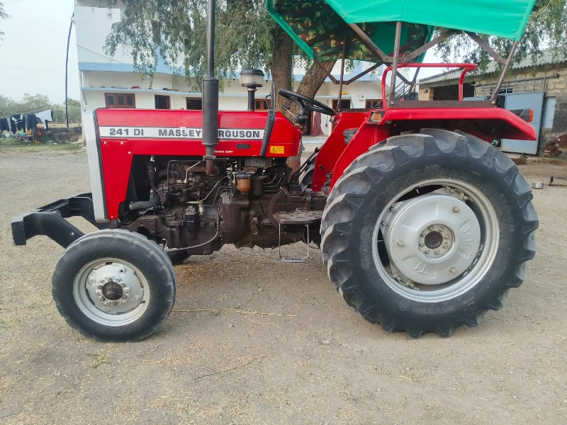 Massey Ferguson...