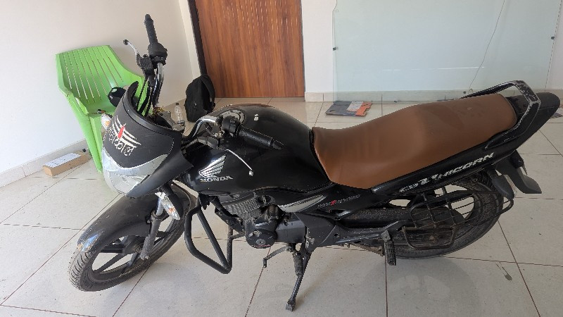 Honda CB unicor...